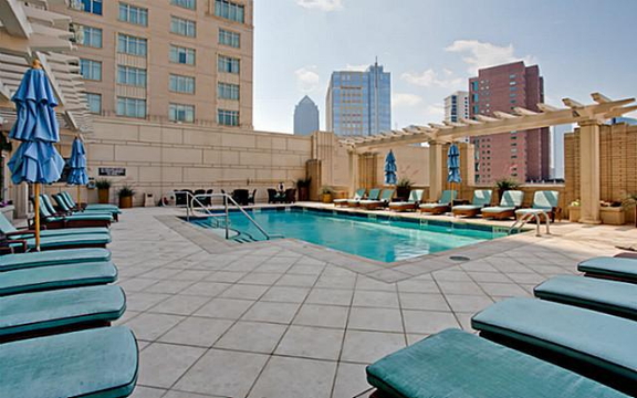 don-carter-penthouse-ritz-carlton-dallas-8