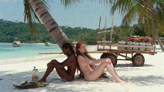 carla-and-lisha-under-a-palm-tree-12-final